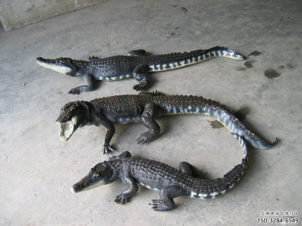庭院玻璃鋼鱷魚(yú)雕塑 城市古銅色雕塑 動(dòng)物小品 庭院玻璃鋼鱷魚(yú)雕塑 城市古銅色雕塑 動(dòng)物小品