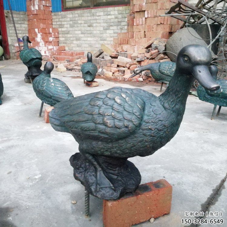 鴨子雕塑廠家，仿真動物， 公園廣場街頭擺件 (12)