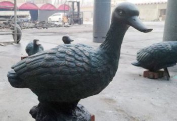 銅鴨子雕塑廠家，仿古工藝，公園廣場動物擺件 (1)