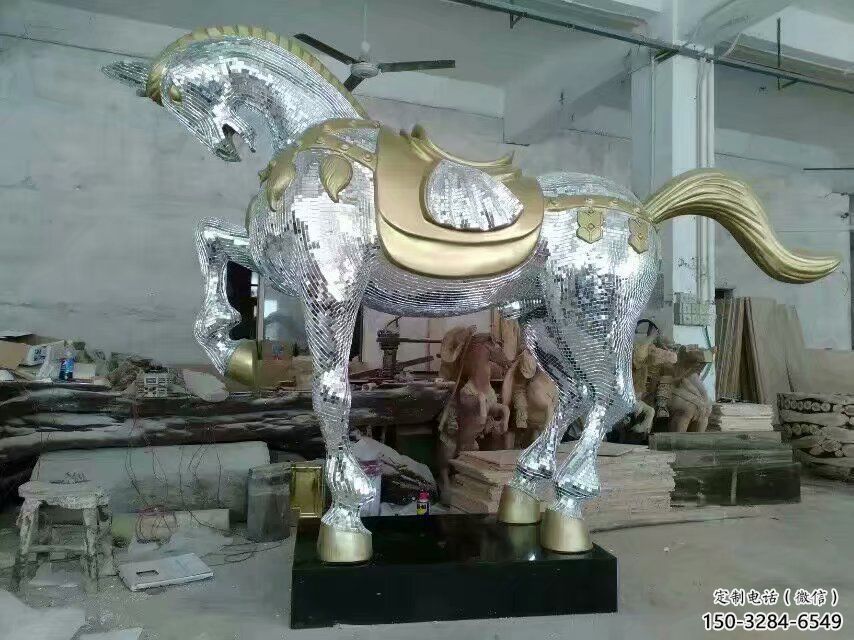 制作奔馬雕塑，鏡面工藝，仿真動物小品