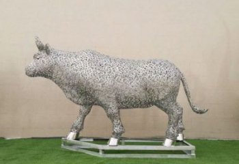 操場小牛雕塑，公園主題，鏤空工藝效果