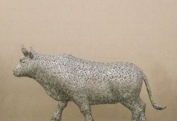 售樓部小牛雕塑，家禽小品，鏤空工藝