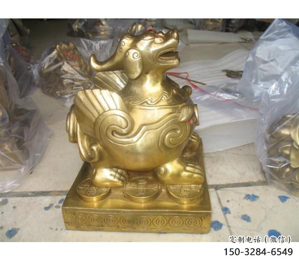 操場(chǎng)貔貅雕塑，鏤空海洋雕塑，噴砂制造