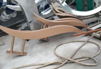 抽象魚形雕塑生產，幾何工藝，烤漆方式制作