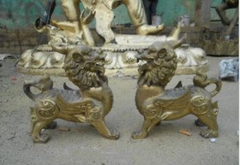城市貔貅雕塑，網(wǎng)格體育雕塑，古銅效果