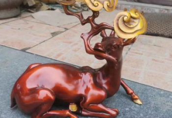園林馴鹿雕塑，噴漆運(yùn)動(dòng)雕塑，網(wǎng)格形式