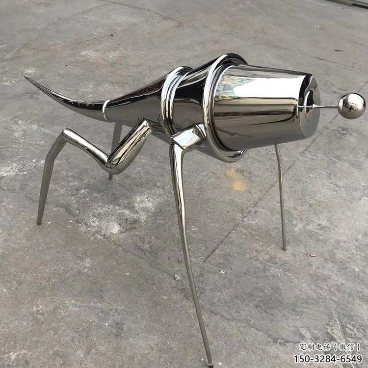 農(nóng)村蝗蟲(chóng)雕塑，鏡面昆蟲(chóng)雕塑，抽象效果