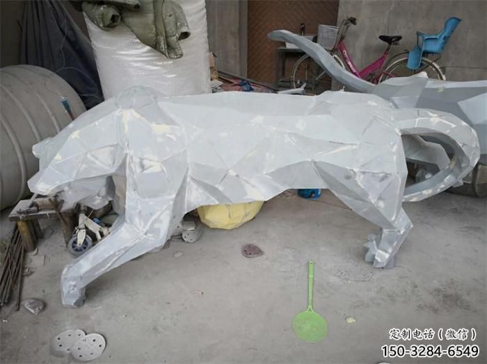 街道獵豹雕塑，鍛造動物雕塑，古銅效果
