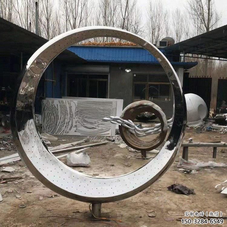 大型月亮雕塑，鍛造景觀雕塑，鏡面工藝