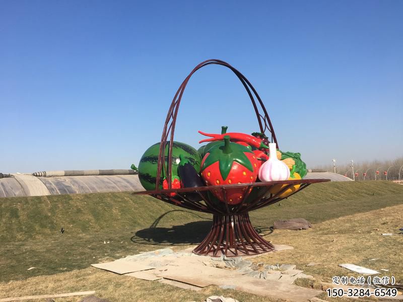 步行街花籃雕塑，鍛造景觀雕塑，烤漆方式