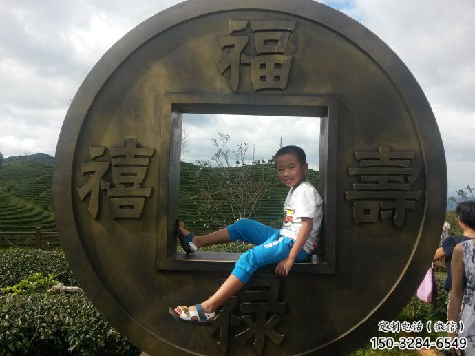 房地產(chǎn)銅錢雕塑，仿古景觀雕塑，噴砂制造