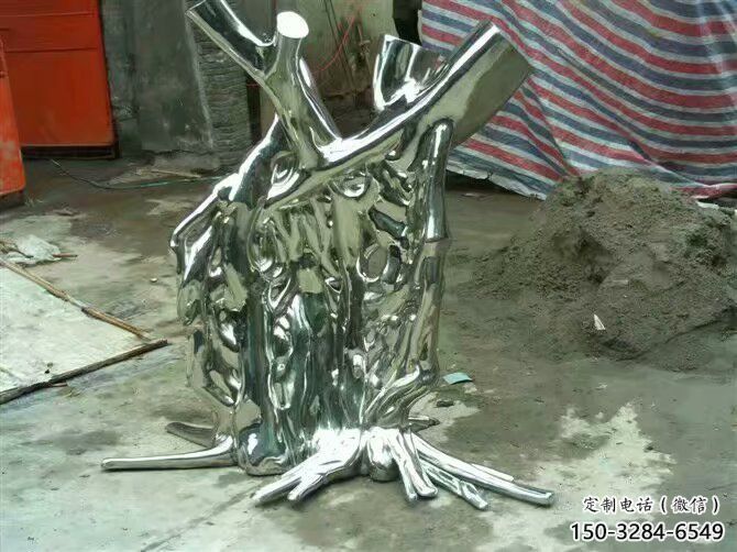 現(xiàn)代樹(shù)樁雕塑 大型別墅區(qū)大樹(shù)雕塑鏡面館植物雕塑