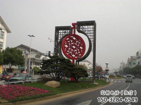 景區(qū)中國(guó)結(jié)雕塑廠家，烤漆工藝制作，民俗文化標(biāo)識(shí)