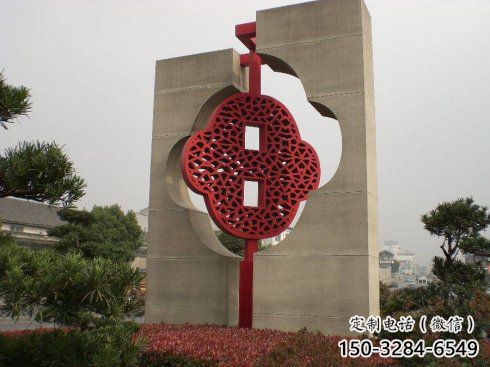 園林中國結(jié)雕塑廠家，烤漆工藝制作，民俗文化標識