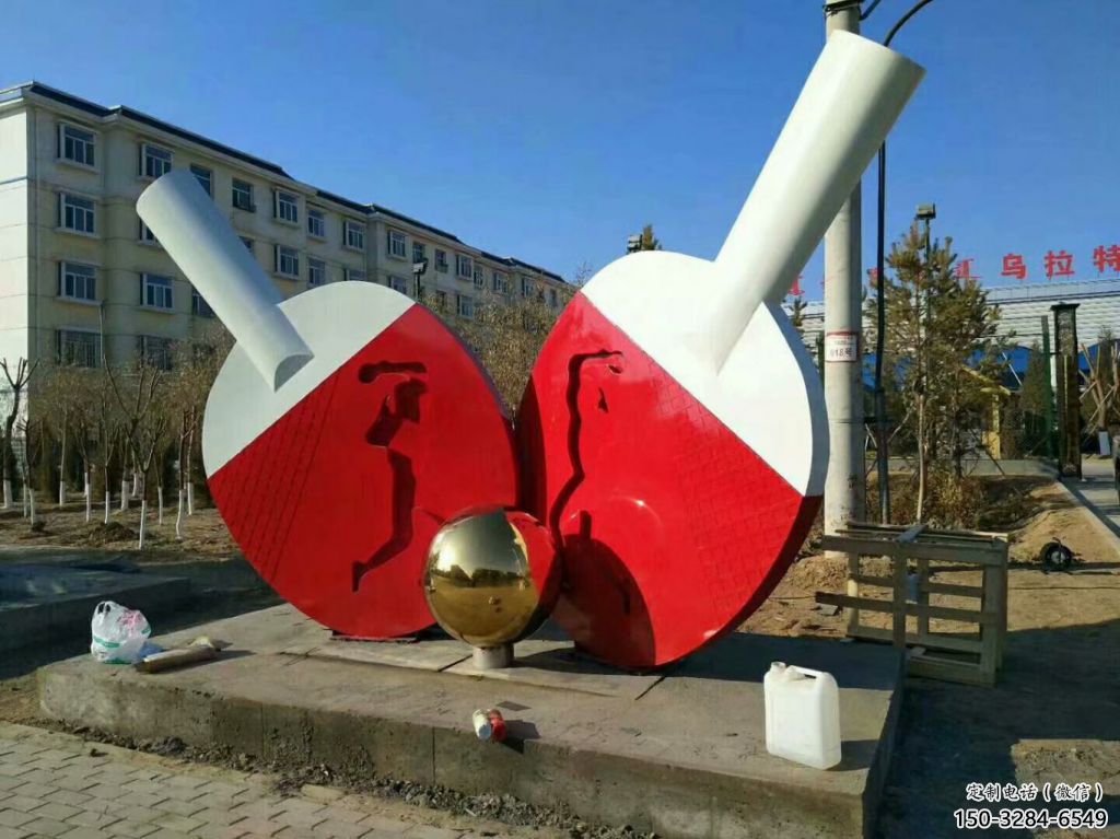 仿古球拍雕塑 騰飛網(wǎng)球拍雕塑 房地產(chǎn)體育雕塑