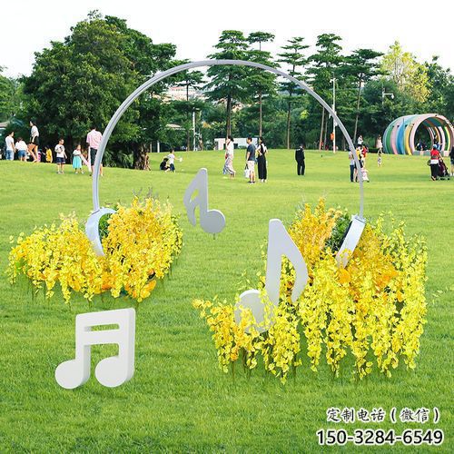 房地產(chǎn)耳麥雕塑 現(xiàn)代音樂(lè)雕塑 幾何耳機(jī)雕塑