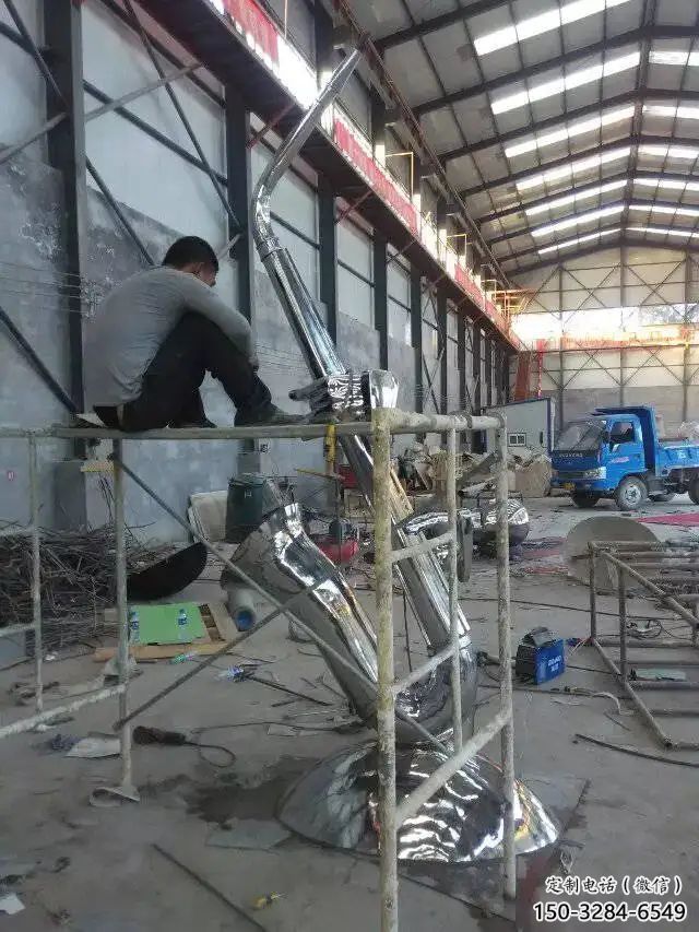 鍛造薩克斯雕塑 景觀西方樂隊(duì)雕塑 戶外樂器雕塑