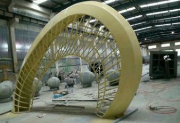 大型不銹鋼拱門雕塑，鏤空烤漆工藝制作