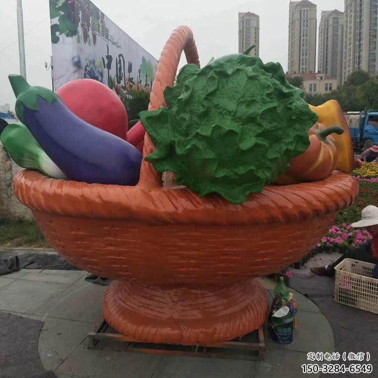 果籃雕塑觀賞型，街景小品，白菜果籃雕塑常用