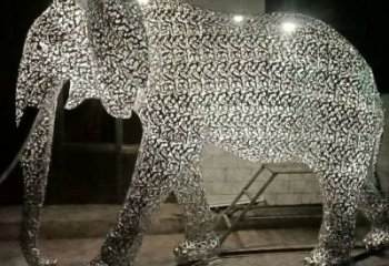 現(xiàn)代藝術(shù)大象雕塑展品，室外軟裝，鏤空大象雕塑訂做