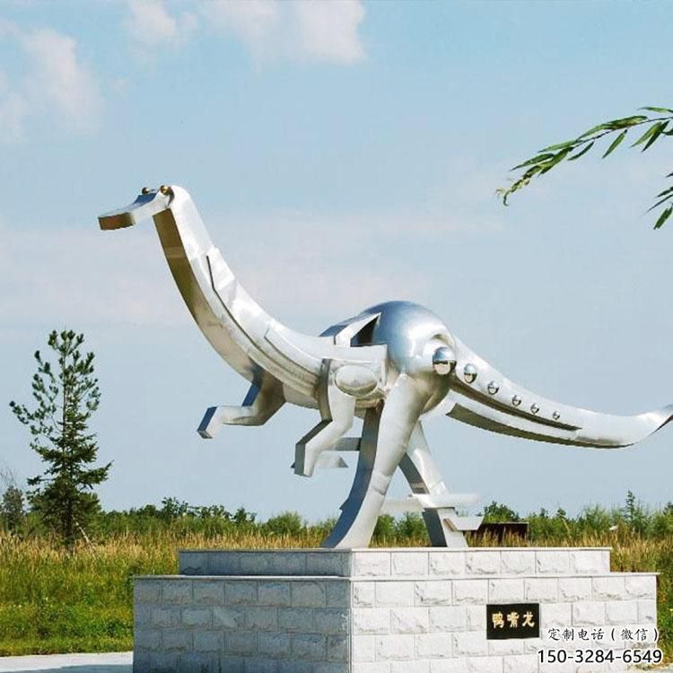 恐龍雕塑標(biāo)準(zhǔn)，廣場(chǎng)雕塑，鏡面恐龍雕塑廠家
