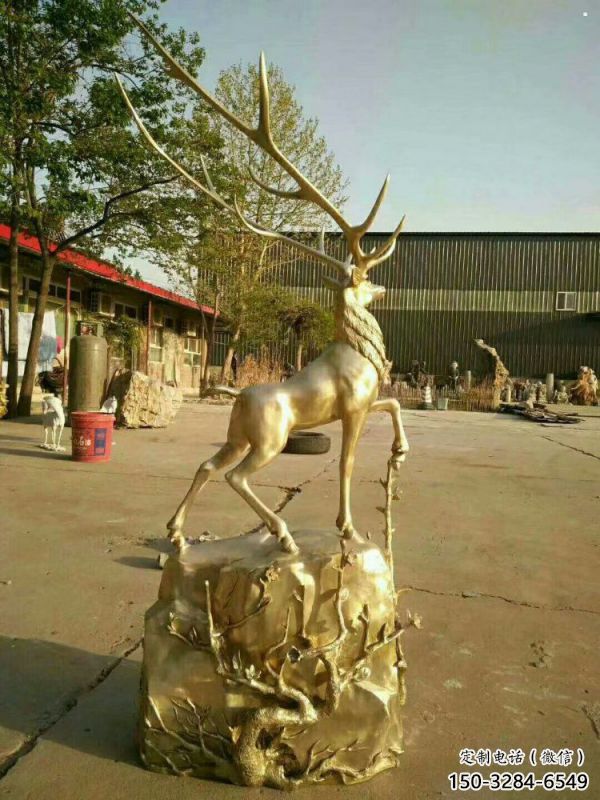 梅花鹿銅雕塑擺件，地標(biāo)擺件，梅花鹿銅雕塑生產(chǎn)商
