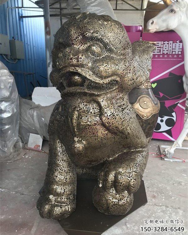 透雕獅子雕塑精品，鏤空編織工藝，不銹鋼獅子雕塑供求