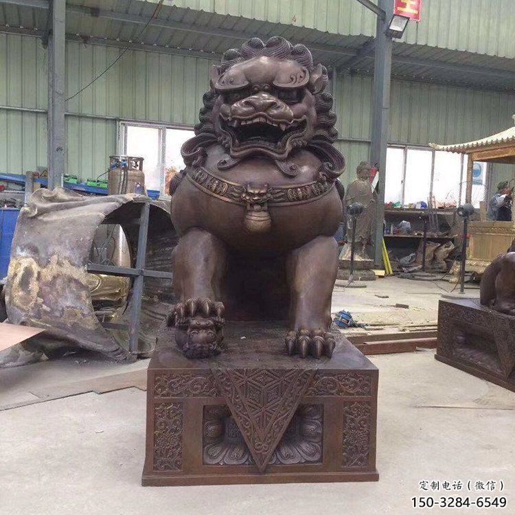 獅子雕塑優(yōu)選，室外雕塑，鑄銅景觀蹲獅雕塑優(yōu)選