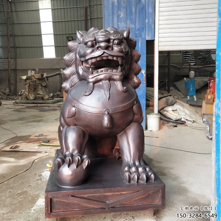 紫銅獅子雕塑提供，露天雕塑，蹲獅雕塑生產(chǎn)承接