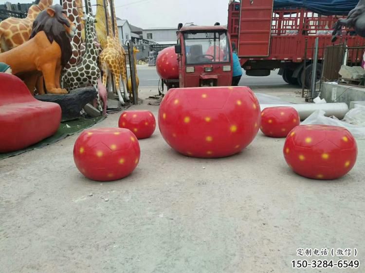 玻璃鋼草莓坐凳雕塑生產(chǎn)制作 玻璃鋼草莓坐凳雕塑生產(chǎn)制作