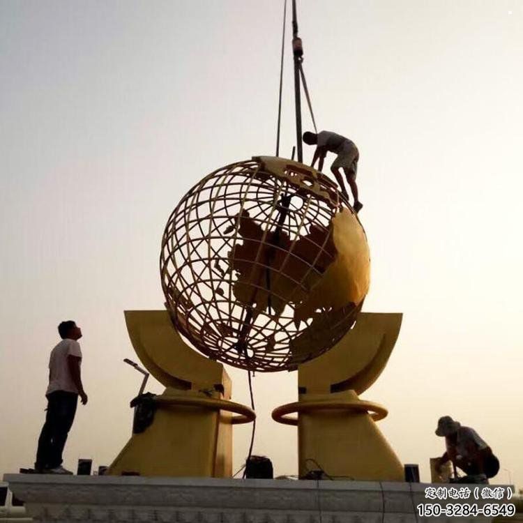 地球儀雕塑觀賞型，標(biāo)識雕塑，安裝手托地球儀雕塑廠家