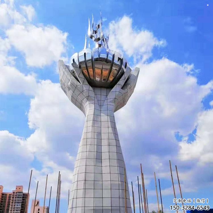 制造地球儀雕塑廠家，鋼管組合，手托地球儀雕塑制作