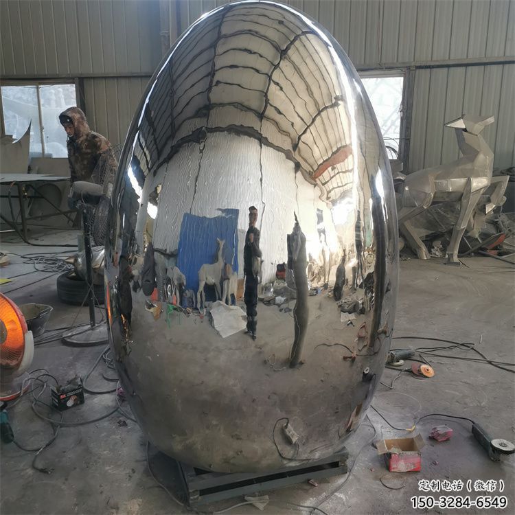 售樓部景觀石雕塑，噴砂發(fā)光雕塑，彩繪題材