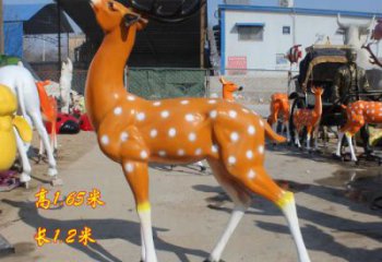 戶外小鹿雕塑制作，彩繪動物雕塑，玻璃鋼景觀雕塑