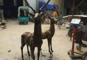 銅鹿雕塑，鑄銅動(dòng)物雕塑