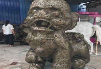 公共獅子雕塑訂做，城市裝飾，不銹鋼鏤空獅子雕塑