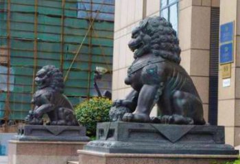 大門口獅子雕塑提供，美陳雕塑，鑄銅蹲獅雕塑承接