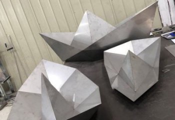 紙船雕塑承接，鋼管組合，室外折紙船雕塑特供
