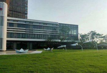 紙船雕塑通用，彩鋼制作，折紙船雕塑景觀指用
