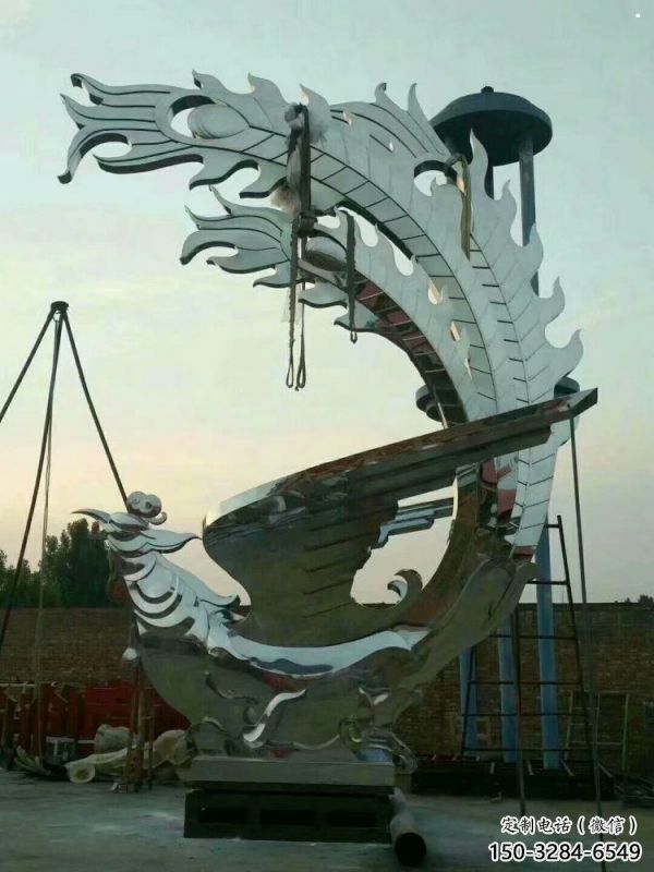 景觀鳳凰雕塑供求，美陳雕塑，藝術(shù)不銹鋼鳳凰雕塑優(yōu)選