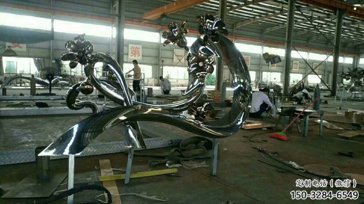 梧桐花雕塑制作廠家，城市裝飾，鏡面梧桐花雕塑標(biāo)準(zhǔn)