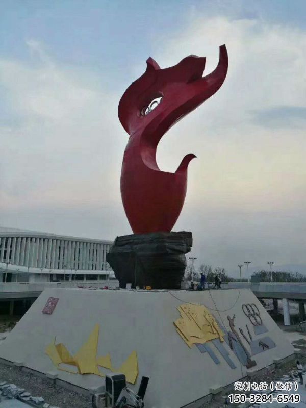 火炬雕塑供應(yīng)，花園小品，現(xiàn)代不銹鋼火炬雕塑展品