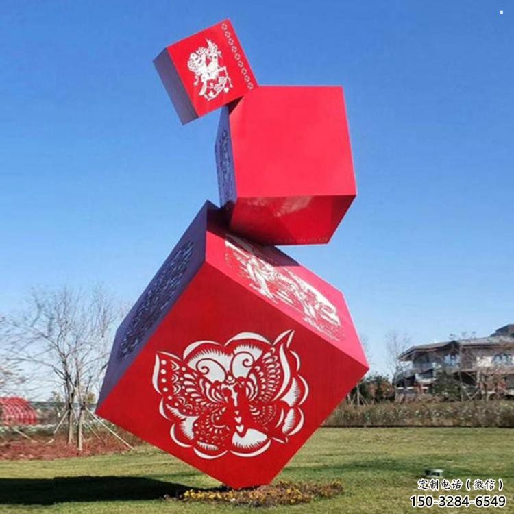 幾何體雕塑標(biāo)準(zhǔn)，景區(qū)案例，不銹鋼幾何體雕塑常用