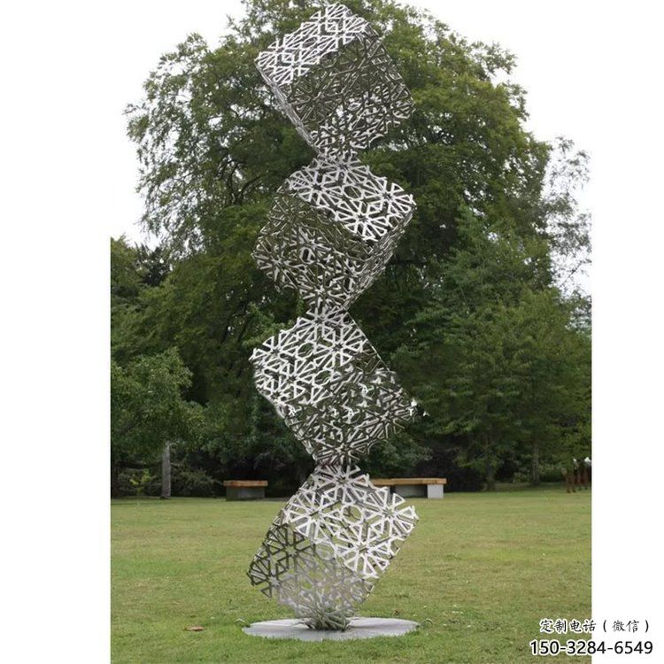 幾何體雕塑生產(chǎn)，鋼管組合，不銹鋼幾何體雕塑展品