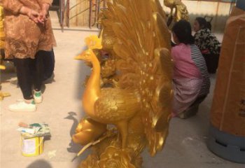 花園孔雀雕塑點擊，多彩藝術(shù)，銅孔雀雕塑承接