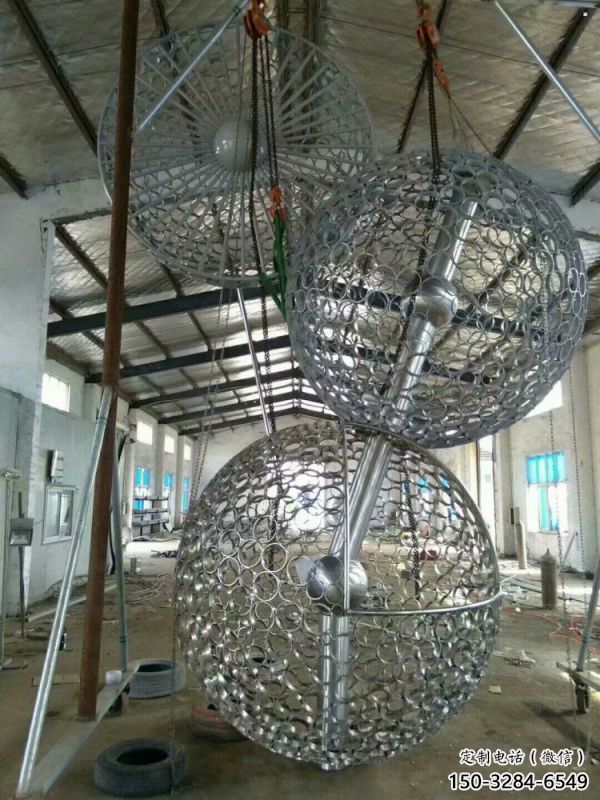 空心球雕塑點(diǎn)擊，景觀雕塑，鏤空空心球雕塑制作