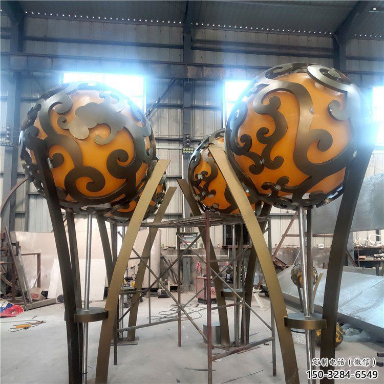 空心球雕塑提供，白鋼構(gòu)件，鏤空空心球雕塑生產(chǎn)