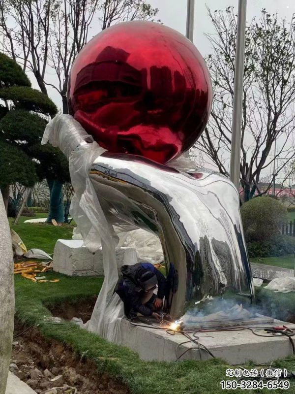 手托圓球雕塑供給，景觀概念，手托圓球雕塑定制