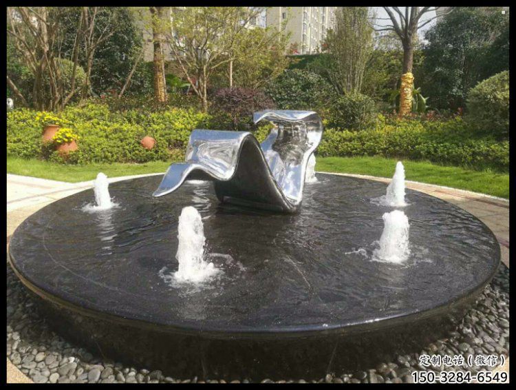 大門(mén)口飄帶雕塑