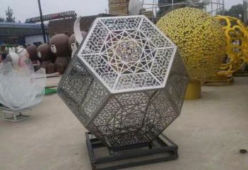 棱面球雕塑精選，景區(qū)雕塑，鏤空棱面球雕塑制作